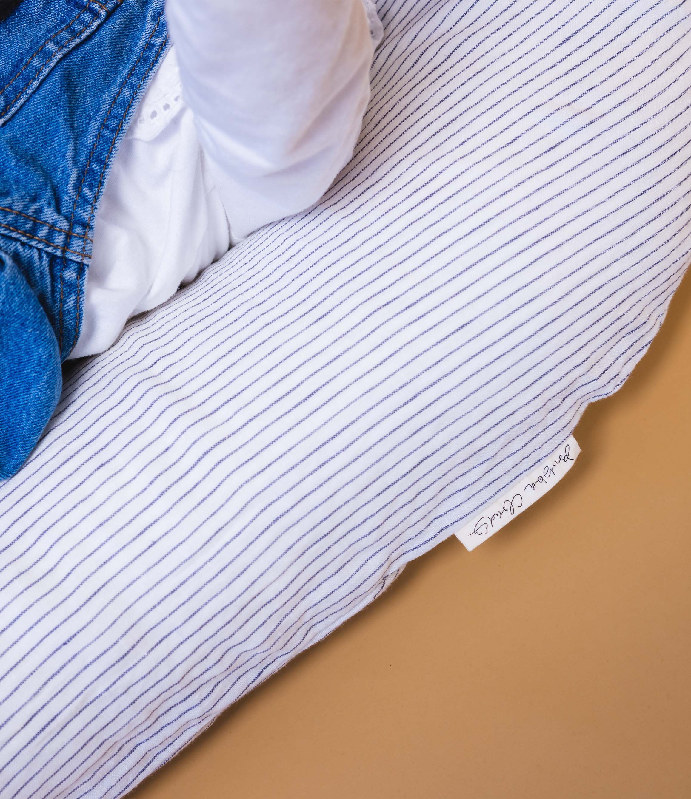 Bubba Cloud Organic Baby Lounger Pinstripe Linen