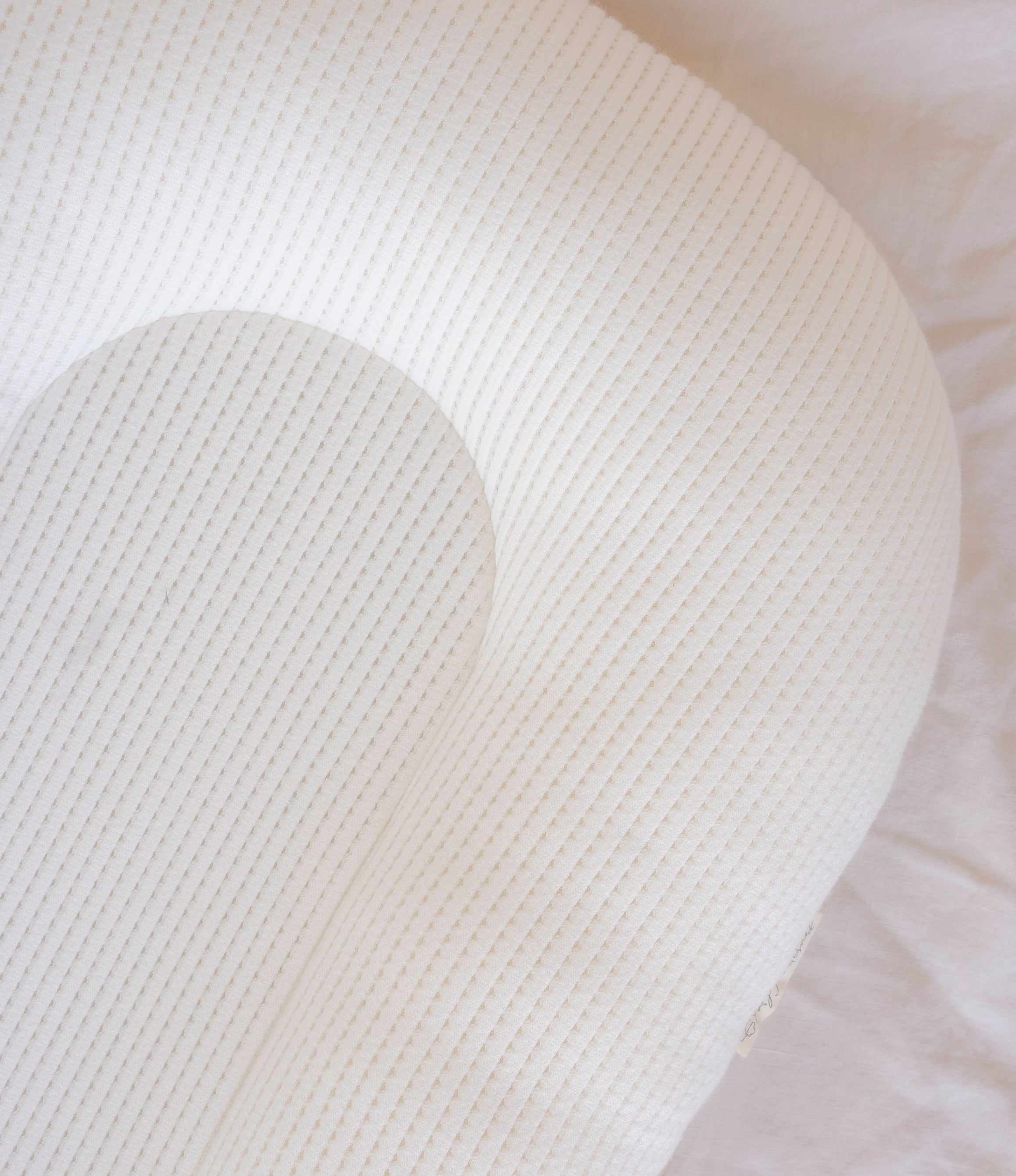 Bubba Cloud Air Luxe Linen Baby Lounger