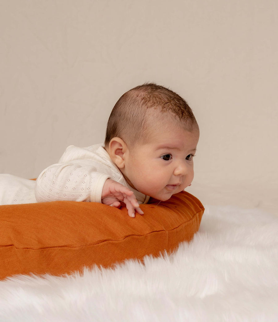 Bubba Cloud Organic Baby Lounger Orange Earth Linen