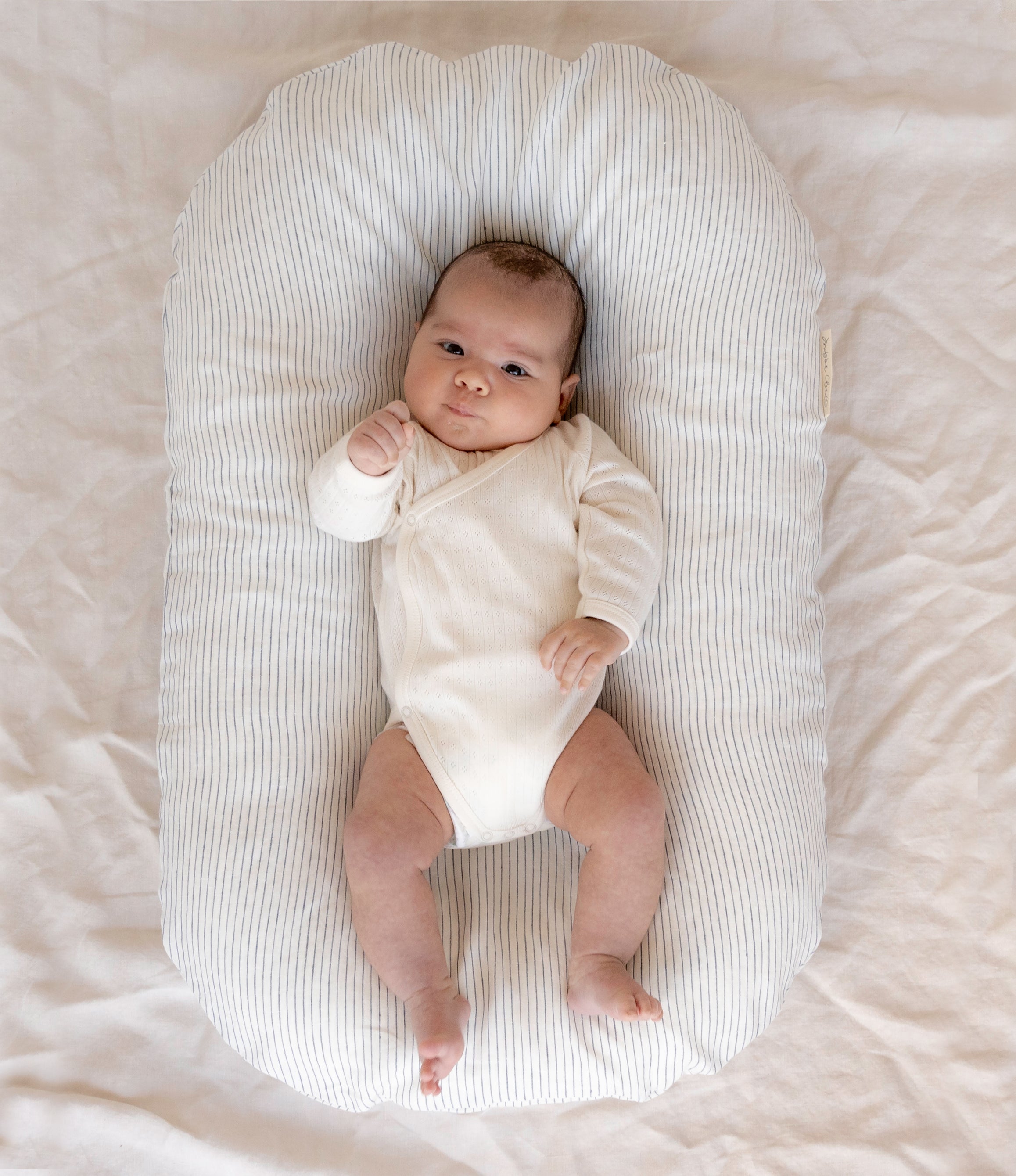 Bubba Cloud Pinstripe Linen Baby Lounger 